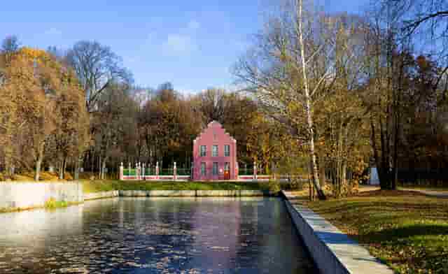 教师资格证变难考(自己考教师资格证难吗)